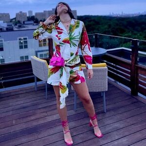 Gorgeous FARM RIO tropical linen dress